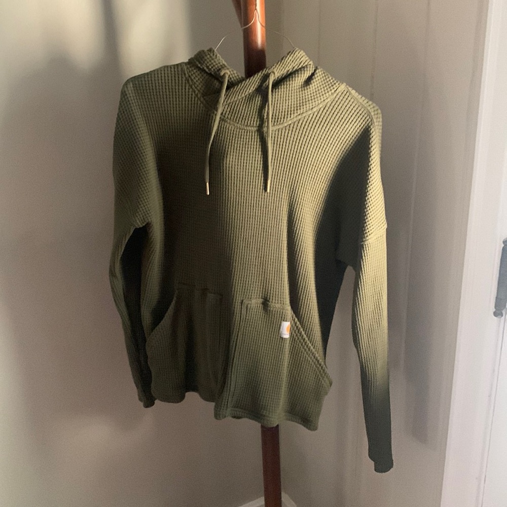 Carhartt waffle knit hoodie. Women’s size medium (8-10)